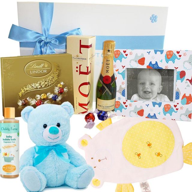 Luxury celebration baby boy gift hamper