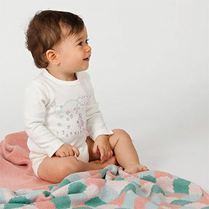 eco-friendly baby products & clothing
