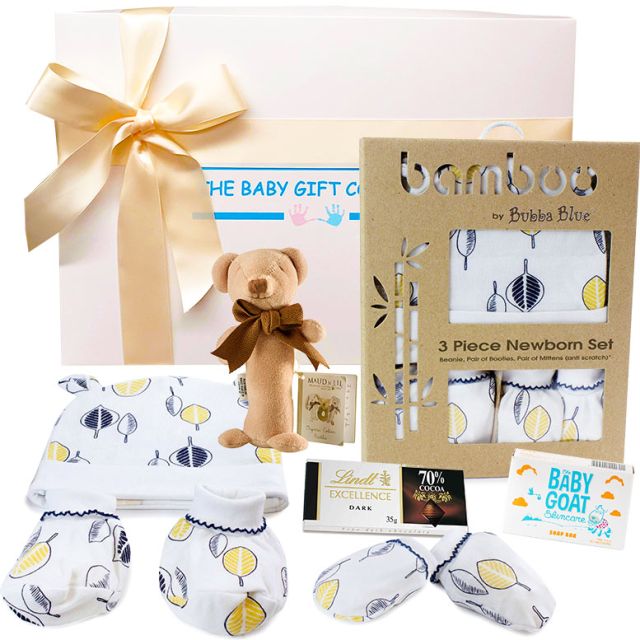 Newborn Organic Baby Gift Box - newborn baby gift ideas